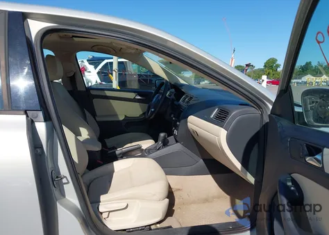 2011 Volkswagen Jetta 2.5L Se z USA, uszkodzony, nr VIN 3VWDZ7AJ4BM317591